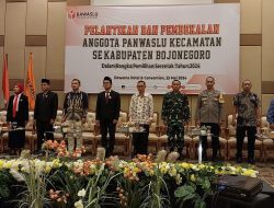 Panwaslu Tingkat Kecamatan Se-Bojonegoro Resmi Dilantik, Siap Sukseskan Pilkada 2024