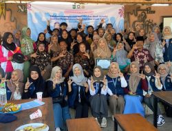 Mahasiswa KKN 51 UINSA Manfaatkan Aset yang ada di Desa Gejugjati, Berinovasi Membuat Olahan Susu Sapi dan Daun Kelor
