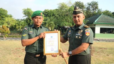 Dandim 0730/Gunungkidul Berikan Penghargaan Kepada Babinsa Berprestasi Penurunan Angka Stunting