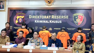 Ditreskrimsus Polda Kalteng Amankan 4 Pelaku Peredaran Video Porno Anak di Bawah Umur