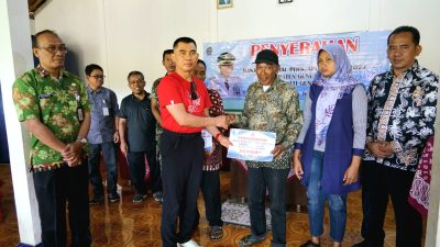 31 KK di 3 Kalurahan Kapanewon Tepus Terima Bantuan Jamban Sehat dan Septic Tank bagi Keluarga Miskin