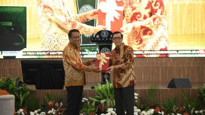Terima Jabatan Menkumham, Supratman Minta Kolaborasi Seluruh Jajaran Kemenkumham