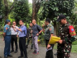 Tim BPK RI Adakan Peninjauan Langsung Kondisi Pos dan Personel Satgas Pamtas RI-Malaysia Yonkav 12/BC di Makosatgas Entikong