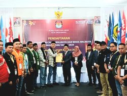 Resmi Mendaftar di KPU, Andi Syarif dan Yustina Energi Baru Kota Singkawang