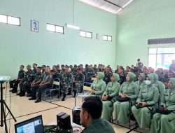 Tim Kumdam IV/Diponegoro Beri Penyuluhan Hukum bagi Anggota TNI, PNS, Persit dan Minvetcad Gunungkidul