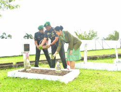 Kahubdam XII/Tpr Pimpin Ziarah Rombongan Dalam Rangka Peringati HUT ke-79 Komlekad