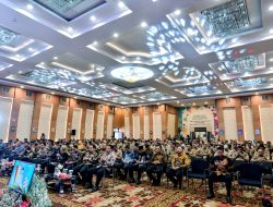 Ditjen Bina Adwil dan Pemprov Jatim Tingkatkan Kesejahteraan Masyarakat Melalui Rumah Bersama Kecamatan