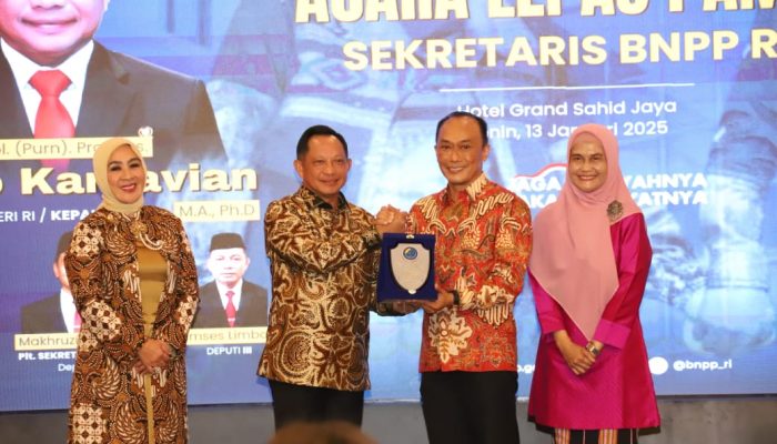 Mendagri Nilai Kapasitas Zudan Arif Fakrulloh Layak Jadi Kepala Badan Kepegawaian Negara