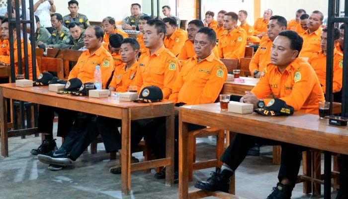 Satlinmas Rescue Istimewa Gunungkidul Ikuti Pembinaan Peningkatan Kapasitas SDM
