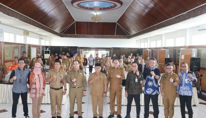 BSKDN Kemendagri Kaji Kebijakan Penguatan Perlindungan Sosial Bagi Pekerja Rentan dan Miskin
