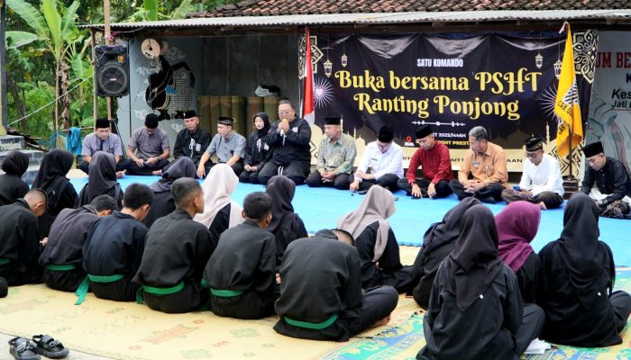 PSHT Ranting Ponjong Gelar Buka Bersama Dihadiri Wakil Bupati Joko Parwoto