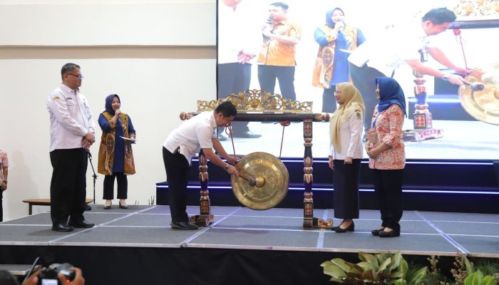 Launching Si Cantik Emas, Disdukcapil Banjarnegara Wujudkan Layanan Prima