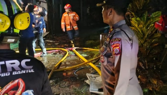 Api Menghanguskan Rumah di Bantul, Kerugian Materiil Ditaksir Rp 80 Juta