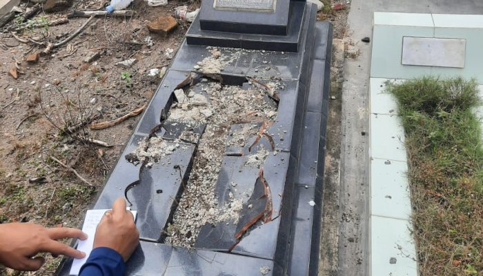 Nisan Makam di Bantul Dirusak, Motif Belum Diketahui