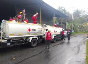 Bantu Pemadaman Kebakaran Pabrik, PMI Bantul Kirim 2 Unit Armada Tangki Air