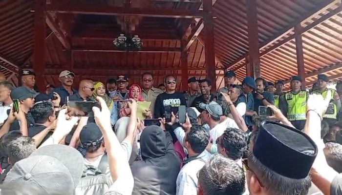 Aksi Solidaritas Sopir Truk di Gunungkidul, Tuntut Kemudahan Uji KIR dan Pembatalan ODOL