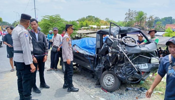Kecelakaan Maut di Piyungan, Sopir Suzuki Carry Tewas Usai Ditabrak Bus