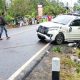 Hilang Kendali di Tikungan, Toyota Rush Hantam Pemotor hingga Tewas