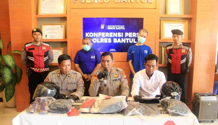 Dorong Motor Curian Tengah Malam, Dua Pria Asal Jetis Dibekuk Polsek Kasihan