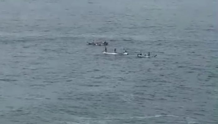 Kapal Nelayan Terbalik Dihantam Ombak Besar di Pantai Nguluran, Satu Korban Masih Dicari