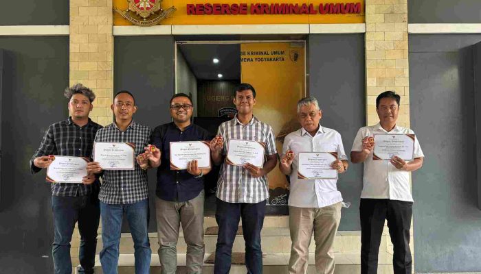 Berantas Mafia Tanah, Polda DIY Sabet Penghargaan ATR/BPN dan Pin Emas Menteri