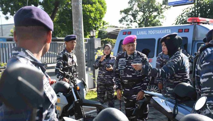 Amankan Natal dan Tahun Baru, Danlanal Yogyakarta Turun Pimpin Patroli