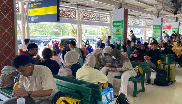 Libur Nataru, Arus Wisatawan Serbu Yogya, Kedatangan Jauh Lampaui Keberangkatan