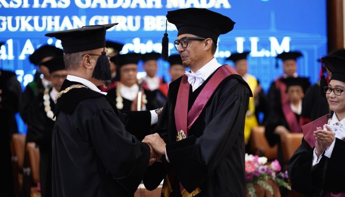 Pengukuhan Guru Besar Fakultas Hukum UGM, Prof. Dr. Zainal Arifin Mochtar, S.H., LL.M.