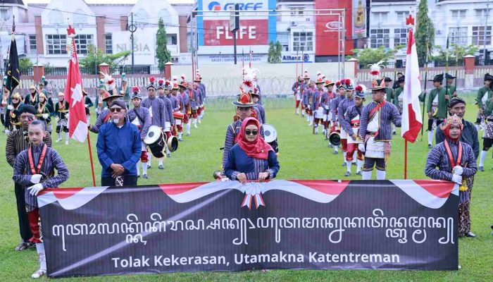 Ratusan Warga Kirab Budaya ke Mapolda DIY, Tegaskan Sikap: Tolak Kekerasan, Utamakan Katentreman