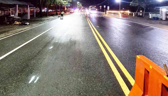 Motor Tabrak Truk Boks di Depan Pasar Baru Sentolo, Pengendara Meninggal di Tempat