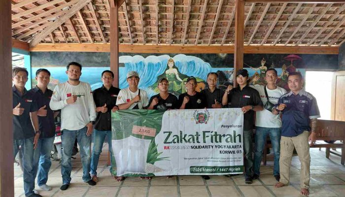 Solidarity Ra’Nggagas Gunungkidul Bagikan Sembako untuk Warga Pacarejo dan Candirejo