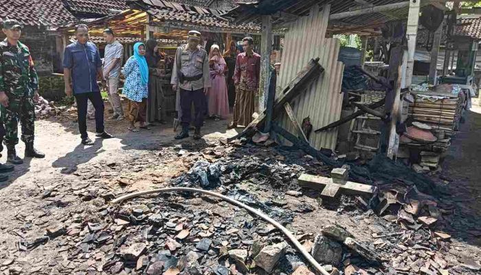 Pulang Salat Id, Anak Temukan Ibunya Meninggal Terbakar di Gudang Tani