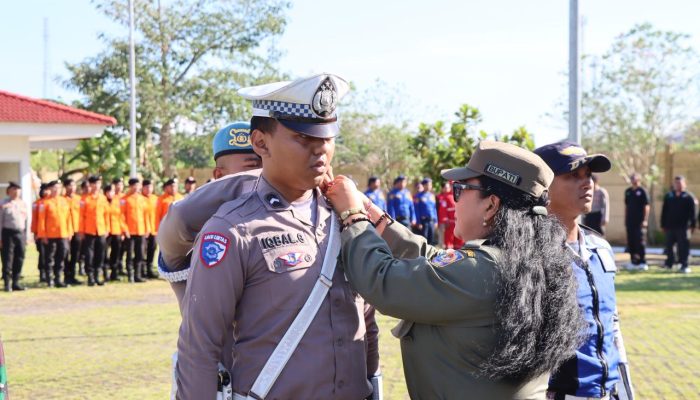 Bupati Endah Subekti Kuntariningsih Pimpin Apel Pengamanan Lebaran, Warga Diminta Tak Panic Buying