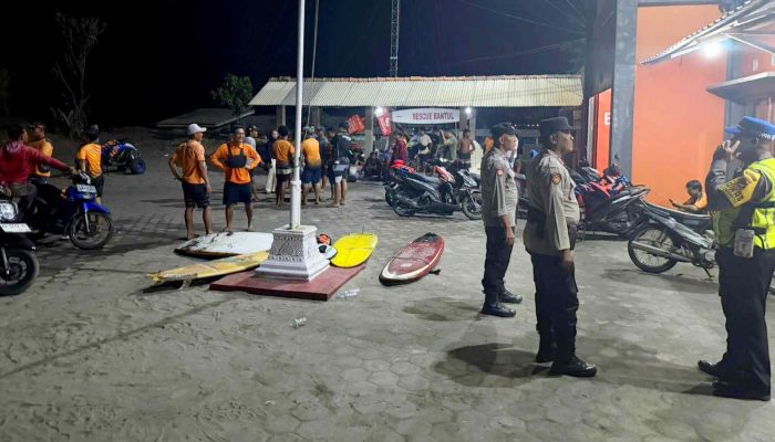 Dua Remaja Terseret Arus di Pantai Parangtritis, Satu Hilang dan Masih Dicari