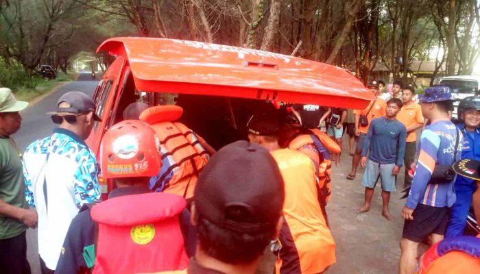 Korban Hilang Terseret Ombak di Pantai Parangtritis Ditemukan Meninggal Dunia