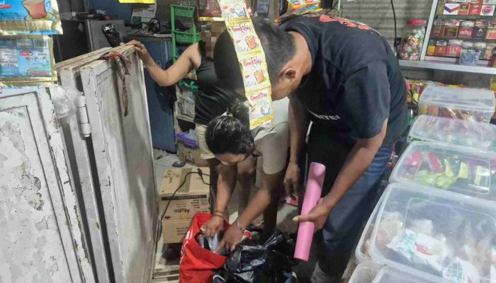 Angkringan di Parangtritis Digerebek, Polisi Sita Alkohol Murni dan Ratusan Botol Kosong