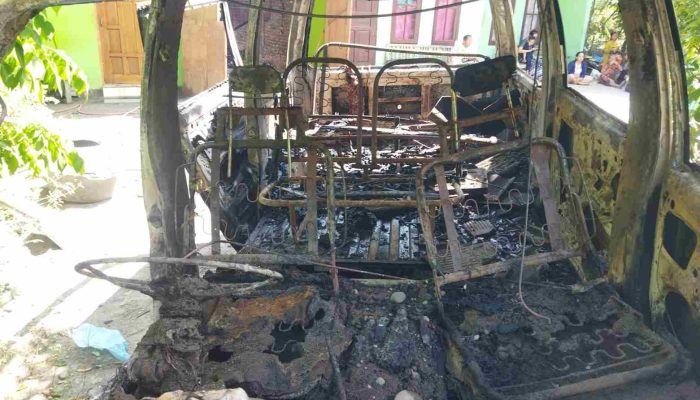 Percikan Api Saat Starter Diduga Jadi Penyebab Mobil Terbakar di Caturharjo