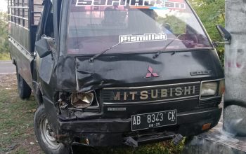 Mobil L300 Selip dan Masuk Jalur Berlawanan di Patuk, Satu Meninggal Dunia dan Tiga Korban Luka Berat