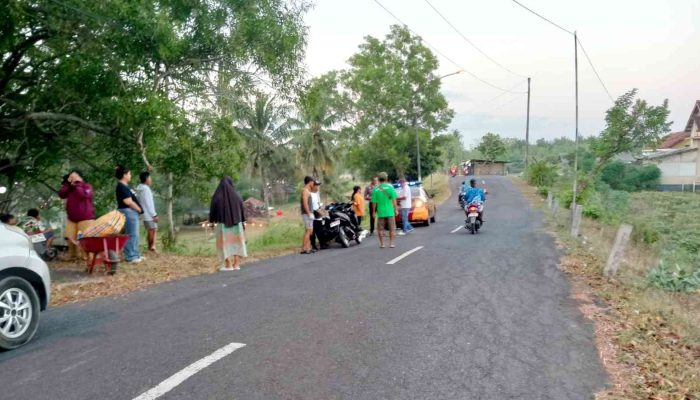 Lansia Pendorong Gerobak Ditabrak Motor di Temon, Alami Patah Kaki dan Luka Kepala