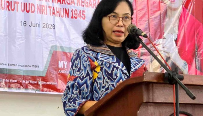 MY Esti Wijayati Dorong Pemerintah Tingkatkan Anggaran Pendidikan dan Program Indonesia Pintar
