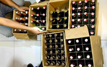 Outlet, Permukiman, hingga Pinggir Jalan Disasar, Polres Bantul Sita 216 Botol Miras