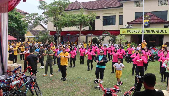 HUT Bhayangkara ke-80, Polres Gunungkidul Gelar Pasar Murah Tanpa Kupon, Ratusan Warga Antusias