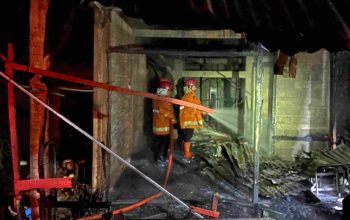 Kebakaran Hanguskan Rumah dan Tempat Servis Jok Motor di Wates, Kerugian Capai Rp330 Juta