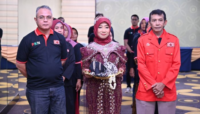 Menyandang Julukan “Barbie” PKN pada Pemilu 2024, Atika Maulida Kini Resmi Menjabat Sekretaris PIMDA PKN DIY