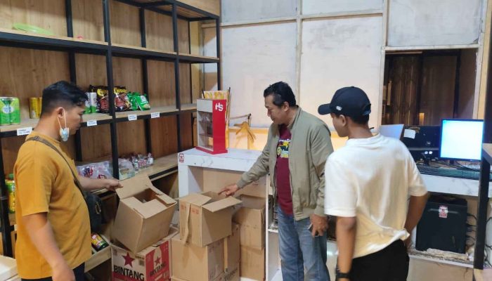 Polisi Ungkap Peredaran Miras Ilegal di Tiga Lokasi, 63 Botol Disita