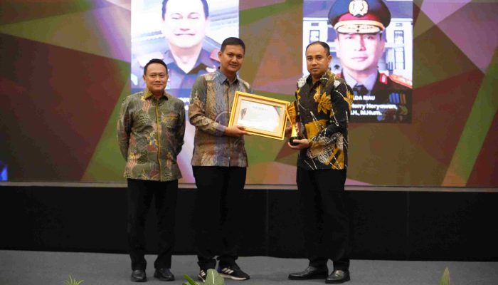 Pemred Award 2026: Kapolda DIY Dinobatkan sebagai Aparat Penegak Hukum Terbaik Bidang Komunikasi Publik