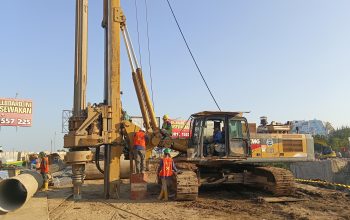 DPRD RI Tinjau Proyek Jembatan Kewek. Kejar Target Beroperasi Sebelum  Perayaan Nataru