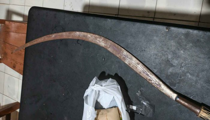 Polisi Amankan Pemuda Bawa Clurit Setelah Motor yang Ditumpangi Jatuh di Bantul