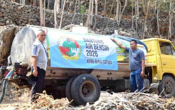 KPRI Bina Satwa Salurkan 7 Tangki Air Bersih untuk Warga Dondong Saptosari