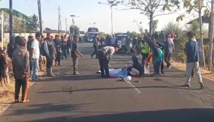 Pelajar 16 Tahun Meninggal Dunia Terlindas Bus Usai Tabrak Belakang Honda BR-V di Jalan Wonosari-Baron